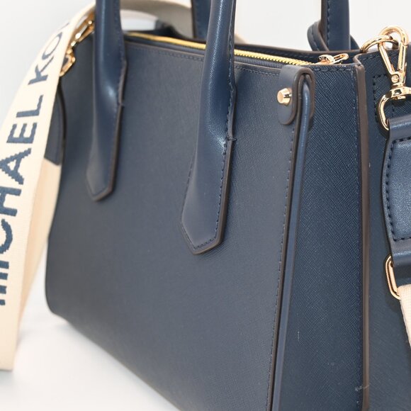 Michael Kors Handbag - Picture 7 of 12